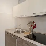 Guesthost - Seaview Terrace Mini Flat