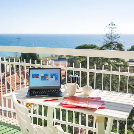 Guesthost - Seaview Terrace Mini Flat Lejlighed *
