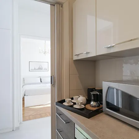 Guesthost - Seaview Terrace Mini Flat Apartmán